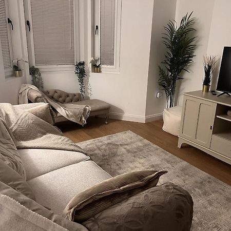 Gorgeous 2 Floor 3 Bed Apartment St Leonards-on-Sea Esterno foto