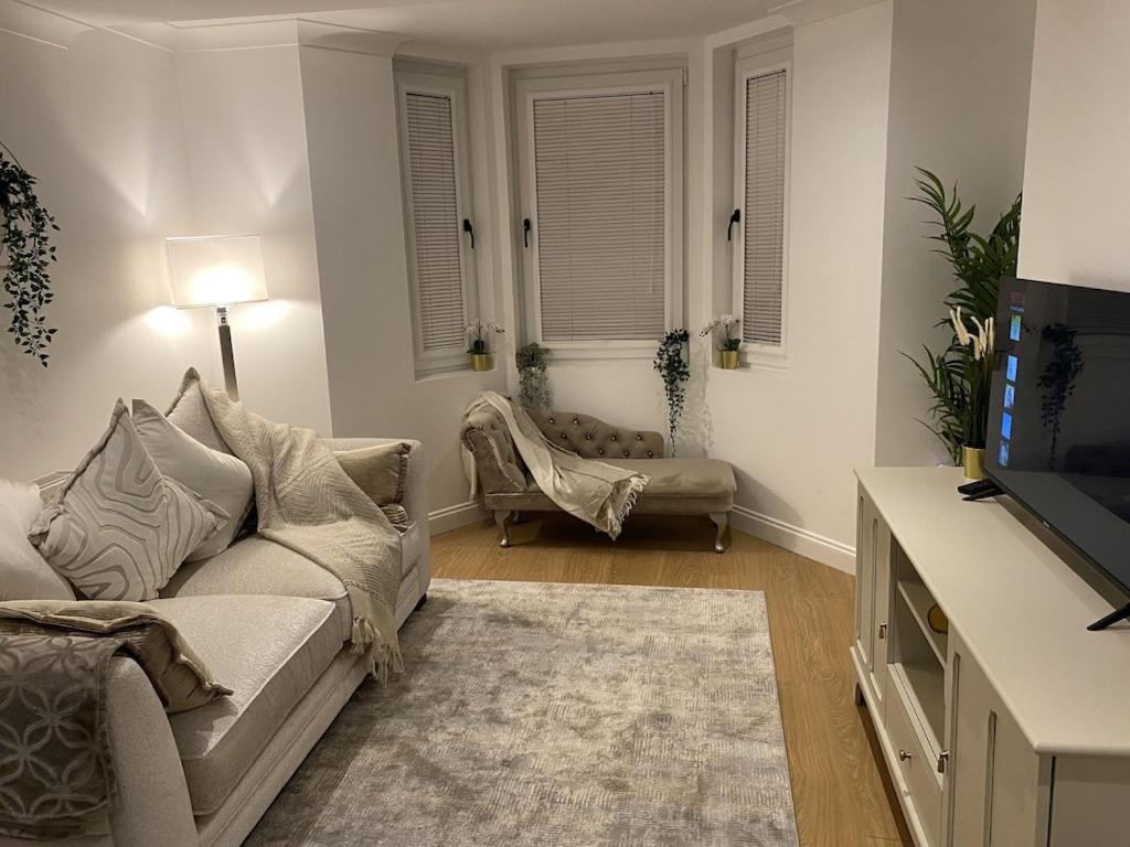 Gorgeous 2 Floor 3 Bed Apartment St Leonards-on-Sea Esterno foto
