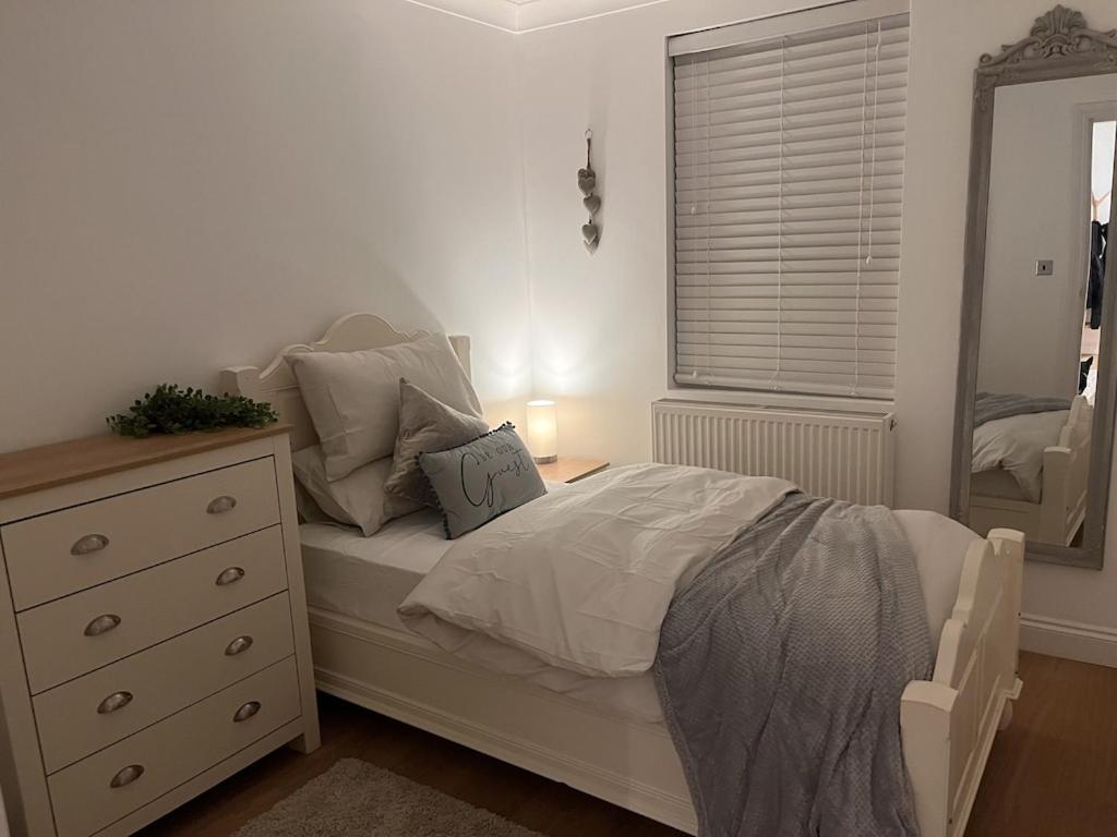 Gorgeous 2 Floor 3 Bed Apartment St Leonards-on-Sea Esterno foto